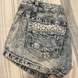 Day trip Jean shorts from The Buckle
